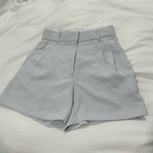 Babaton Pleated shorts